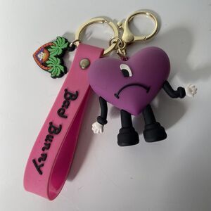 BAD BUNNY 3D Purple Heart Keychain Pink Puerto Rico